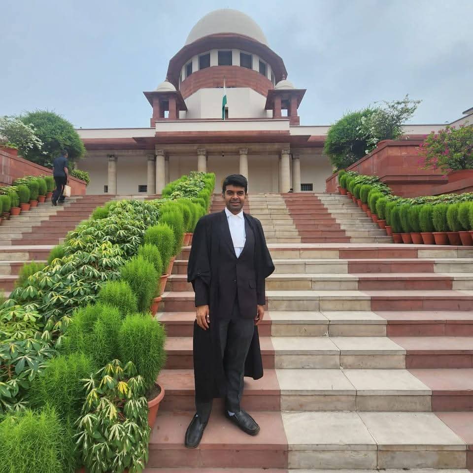Advocate in Court